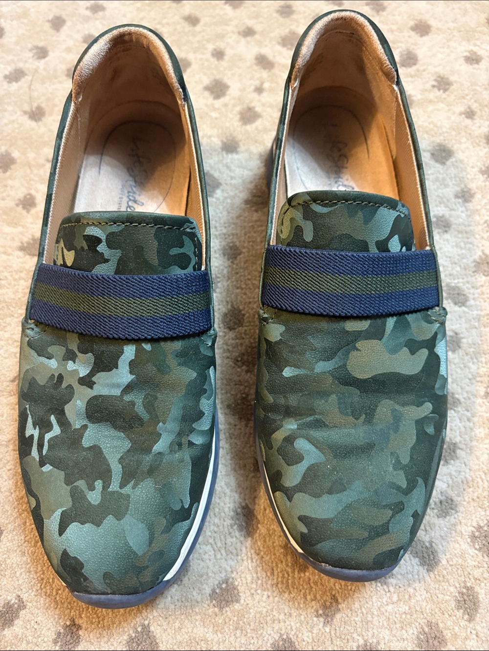 Life Stride Haddie slip on Hunter camo tech size 6.5